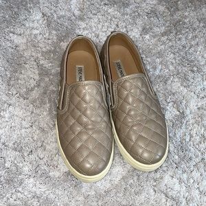 Steve Madden Sneakers
